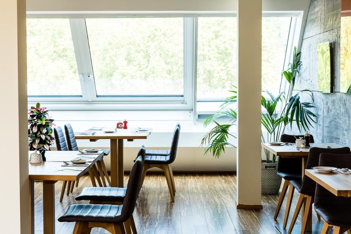 Restaurant Hotel Zum Storchen Waldkirch Exteriör bild